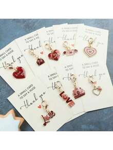 9件/18件红色心形钥匙扣套装，附赠爱心小礼物，是送给女友/男友的理想礼物，也适合作为周年纪念、祝福、生日、派对小惊喜礼物。套装包含吊坠，也是母亲节、父亲节的感恩礼物。 - 彩色 - 查看 6