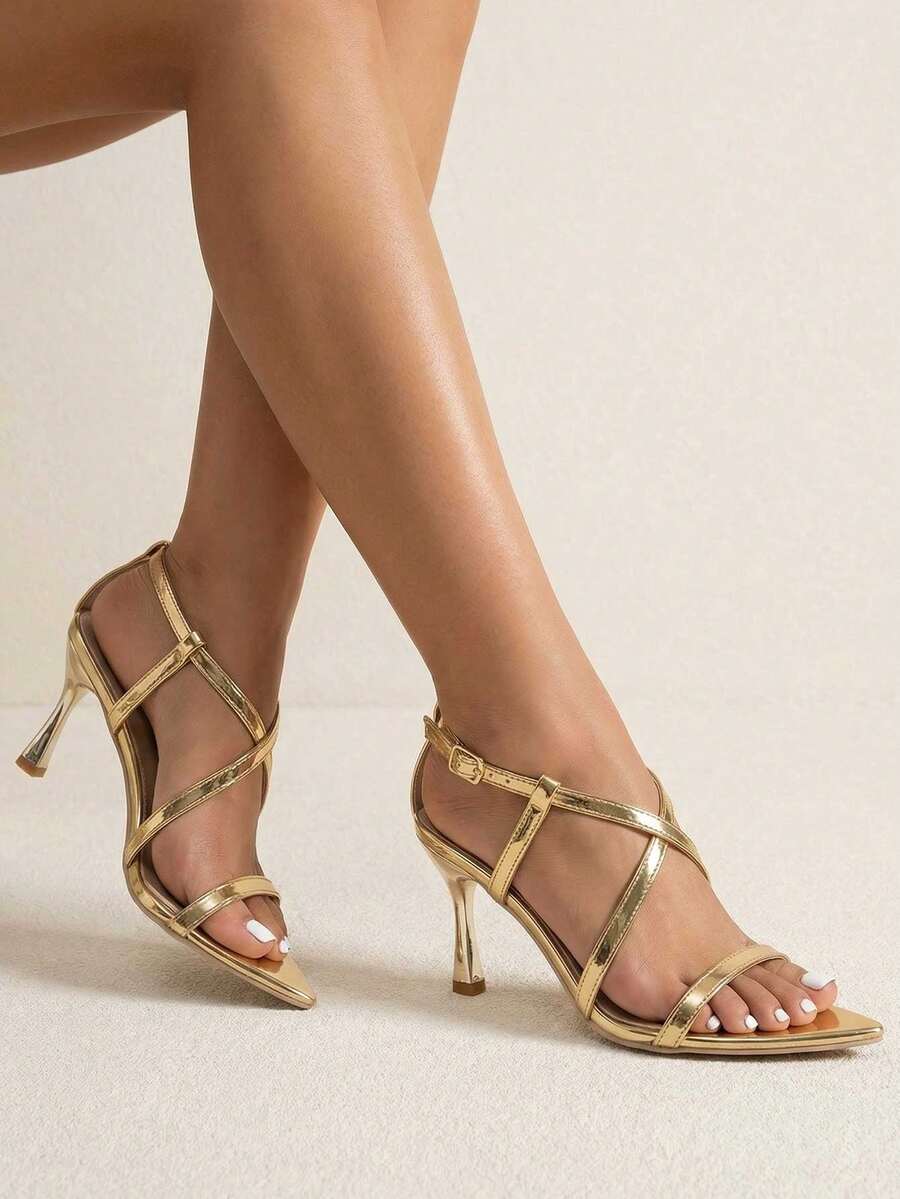 Nuevos tacones de aguja de oro de verano para mujer, sandalias de punta fina con correa de tobillo, adecuadas para vestidos, fiestas, bodas, estables y antideslizantes, sandalias de tacón alto de moda para damas