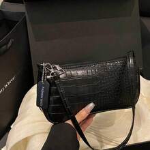 Crocodile Embossed Women's Handbags, Korean Style Ladies Underarm Tote Bags, New Fashion Shoulder Bags, Simple Commute Crescent Moon Bags , Old Money - Black - View 2