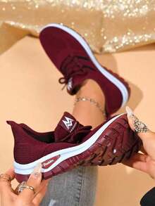 [Comfortable Slip-On Sneakers] Lightweight And Comfortable Women's Breathable Knitted Slip-On Sneakers, Low-Top Casual Shoes For All Seasons, Available In A Variety Of Sizes - 酒紅色 - 查看 5