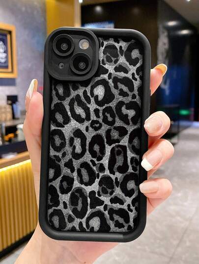1pc Black & Gray Leopard Print Cool Pattern Phone Case, Fashion Glasses Teddy Bear Image Matte Texture Shock-Proof Protective Cover, Suitable Compatible With Iphone 17 Pro Max/17 Pro/17/16 Pro Max/16 Pro/16/15/14/13/12/11/Pro/Pro Max/X/XR/XS/XS Max/7/8/Plus