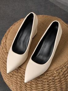 MonaNise Bombas de tacón con slip-on de color marrón de moda para mujer, adecuadas para el hogar, la oficina, los viajes, las salidas casuales, al aire libre, con un estilo retro, versátiles, elegantes y cómodas - blanquecino - Ver 3