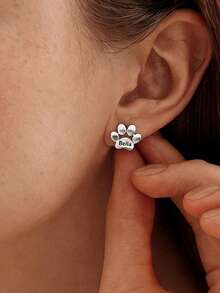 1 pièce Boucles d'oreilles personnalisées avec empreinte de patte d'animal de compagnie, bijoux de mode créatifs pour femmes, cadeau mignon pour tous les jours, accessoires pour animaux, cadeau pour fille, cadeau d'anniversaire pour femme, argent, à la mode, coloré, rétro, minimaliste, Y2K, personnalisé, unique, cadeau idéal pour lui, cadeau idéal pour elle, petit ami, petite amie, papa, maman, famille, amis, anniversaire, graduation, bal, fête - Multicolore - Voir 9