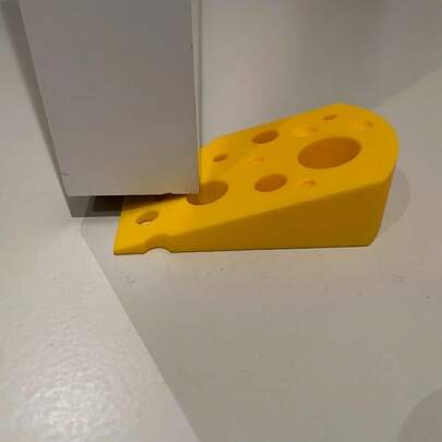 Heavy-Duty Yellow Plastic Cheese-Shaped Doorstop With Safety Cushion Pad, Suitable For Rooms, Bedrooms And Main Entrances, Easy Installation Without Screws