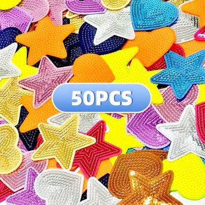 50 قطعة من الرقع الحديدية المطرزة بشكل نجمة وقلب، متعددة الألوان، للتطريز والتزيين على الملابس