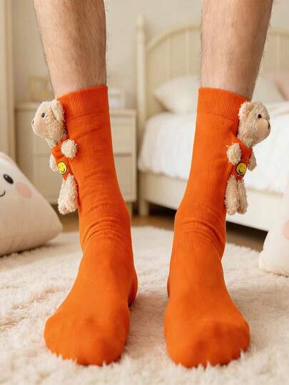 男女通用袜子一双，四季皆宜。糖果色立体时尚卡片爱心泰迪熊韩版，日常搭配袜