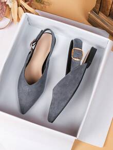 Dép xăng đan đế bằng nữ, mẫu mới Xuân/Hè 2026, đa năng, đế mềm, kiểu La Mã, cỡ lớn 41-43. - Màu xanh bụi bặm - Xem 9