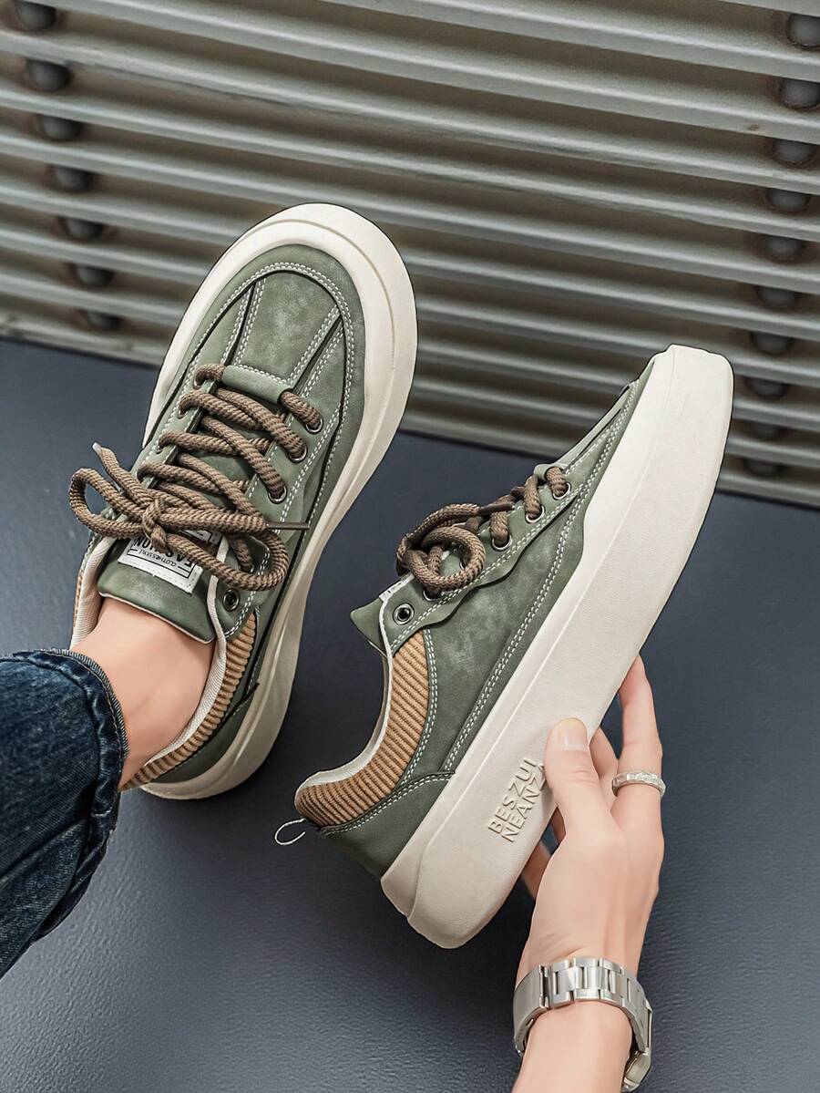2026 New Fashion Versatile Men's Thick Sole Casual Sneakers, Low-Top Shoes - Green - View 1