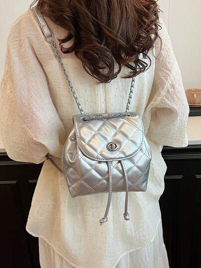 女士仿皮纯色菱格纹链条肩带双肩包