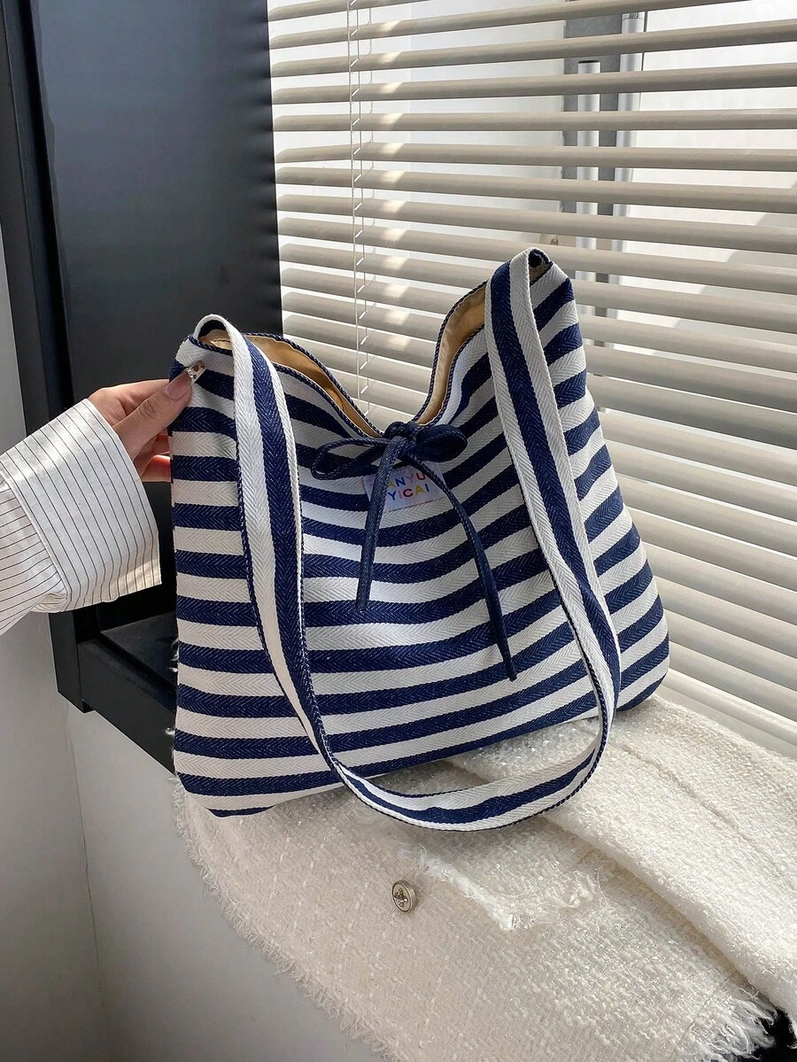 Casual And Minimalist Style. 2026 New Model Women's High-End Daily Versatile Large-Capacity Commuter Classic Striped Crossbody Bag