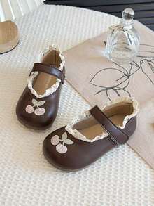 1双女童甜美樱桃刺绣玛丽珍鞋，春秋季蕾丝边软底公主鞋，儿童魔术贴小皮鞋 - 棕色 - 查看 2