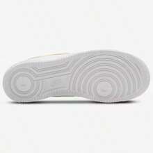 Nike Air Force 1 '07 LE Low Gold/White Women's  DC9486-114 | Classic, Comfortable - 白金 - 查看 4