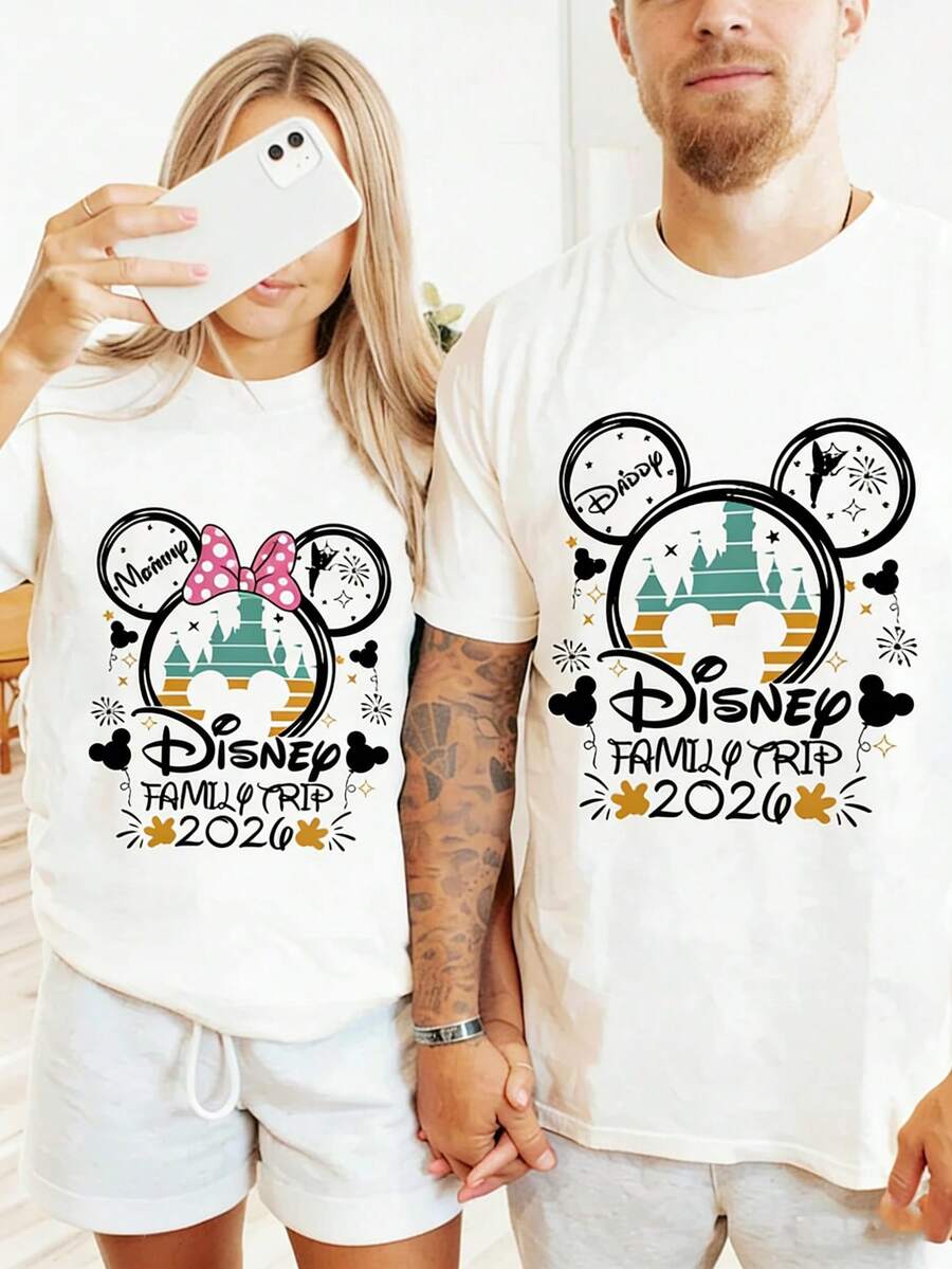 Disney 1PC Round Neck Short Sleeved Couple's Cartoon T-Shirt With Printed Design, Perfect For Family Travel And Vacation Style. This Is A New Short Sleeved T-Shirt For 2026, An Ideal Choice For Mother's Day, Suitable For Both Men And Women. Made Of High-Quality Pure Cotton, Comfortable And Breathable All Year Round. With Its Exquisite Design, It Is The Preferred Gift - 白人 - 查看 1
