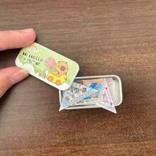 8 piezas Juego de papelería en miniatura - Estuche de lápices delicado - Incluye regla linda - Compás multifunción - Adecuado para casa de muñecas - Crea una escena de aprendizaje en miniatura detallada - Opción ideal para casa de muñecas - Multicolor - Ver 9