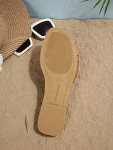 New Fashion Hollow-Out Beach Slip-On Flat Sandals, Bohemian Style For Women - Rust Brown - View 8