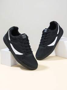 1 par de zapatillas de running casuales unisex, zapatillas planas de malla de PU con cordones, adecuadas para actividades deportivas casuales diarias, todo el año, estilo universitario - Negro - Ver 5