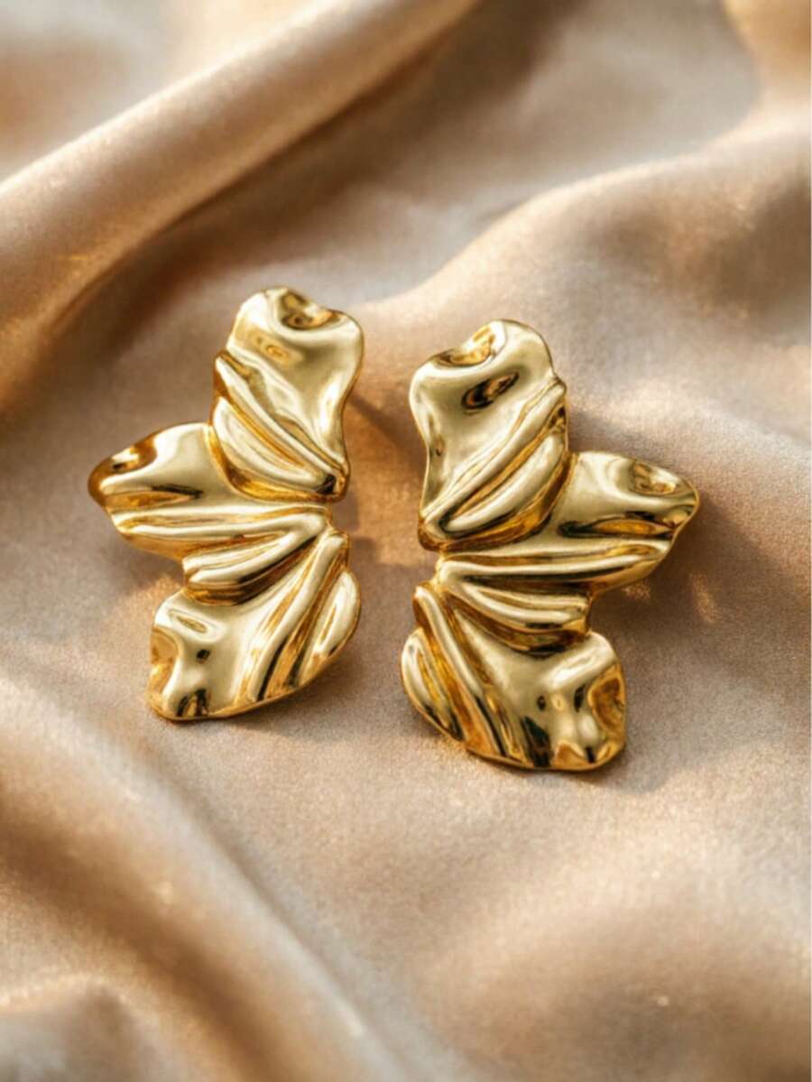 1 Pair Vintage Gold-Plated Pleated Fluid Stud Earrings, 3D Wavy Texture, Metallic Streamlined Earrings, Exquisite And Elegant For Parties, Anniversaries, Birthdays, Dates, Great For Photos, Perfect Gift For Mother