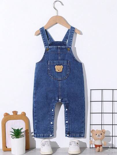 Baby Boy Casual Solid Color Denim Jumpsuit With Pockets & Suspenders, Comfortable Infant Toddler Jeans Overalls With Bear Patch, Ideal For Outdoor Activities