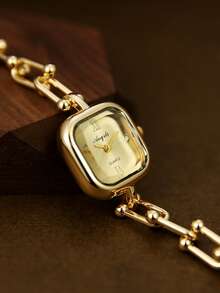女士金色方形石英表，小巧精致，适合日常佩戴，生日/毕业礼物，休闲场合皆宜。 - 金色 - 查看 4