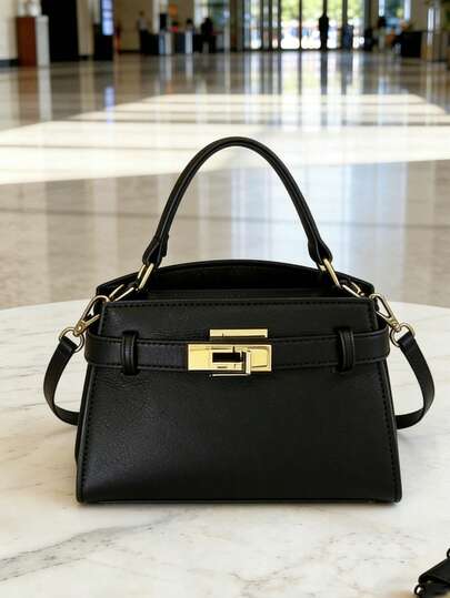 Ce sac à main  de couleur unie comporte une fermeture à pression, une poignée supérieure et une bandoulière réglable. Il est à la mode et élégant, convenant aux femmes, aux étudiantes, pour le trajet domicile-travail, les sorties, les rendez-vous, les courses, les déplacements quotidiens et diverses occasions. Il peut être utilisé comme cadeau de Noël ou pour les voyages de Noël.