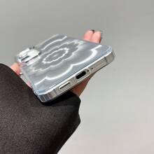 2026's Latest Fashionable Gradient Flower Design Mobile Phone Case, Compatible With Samsung Galaxy S26, S25, S24, S24 Plus/S24+, S24 Ultra, S24 FE, S20, S21, S22, S23 And Compatible With IPhone 11/11 Pro/11 Pro Max/12/12 Pro/12 Pro Max/13/13 Pro/13 Pro Max/14/14 Pro/14 Pro Max/15/15 Pro/15 Pro Max/16/16 Pro/16 Pro Max, 16E With Grip And Military-Grade Shockproof Protection Silicone Case - White - View 4