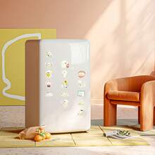 50张原创春季小狗乙烯基贴纸，美观实用，适用于剪贴簿、日记、保险杠、滑板、水瓶、头盔、水杯、汽车贴纸等。 - 彩色 - 查看 8