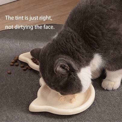 4个卡通猫形宠物碗，猫狗通用，满足不同宠物的喜好。防滑底座防止碗移位，人性化的胡须保护结构确保宠物舒适的进食体验。