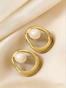 1Pair Of Women's Fashionable And Elegant 18K Gold-Plated Round Stainless Steel Earrings Embellished With Pearls Daily Versatile Geometric Stainless Steel Earrings High Quality Waterproof Suitable For Vacation And Seaside Wear - Gold - View 6
