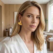 不规则波浪形心形耳环，简约金属质感，适合女性日常佩戴。 - 金色 - 查看 4