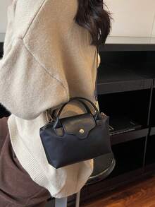 1个时尚迷你方形包，女士时尚多功能手提包/单肩包/斜挎包，适合装手机、零钱、口红等，日常通勤必备。 - 黑色 - 查看 5