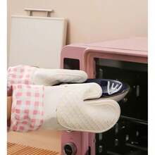 1 Pc Thickened Heat Resistant Gloves, Pink Plaid Cotton Lined Silicone, Non-Slip For Microwave, Oven & Baking - View 4
