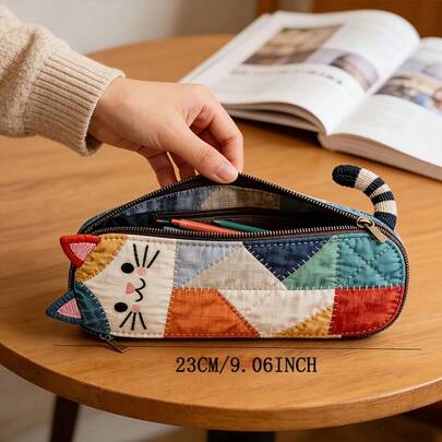Cat-Shaped Patchwork Pencil Case, With A Three-Dimensional Cat Outline Design. Suitable For Daily Commuting, School Study, And Office Storage. Compact And Highly Stylish, It Can Hold Your Stationery.