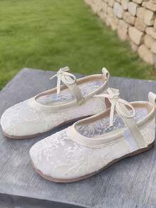 Girls' Hollow Round Toe Flats, Slip-On Style, Floral Pattern Ballet Flats, Comfortable Lace Dance Shoes - Beige - View 1