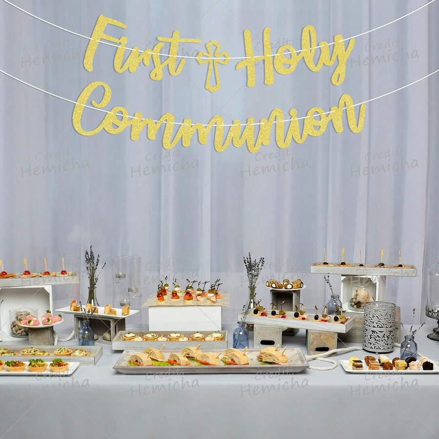 一套纸质半圆形金色闪光圣餐旗，适用于初领圣体、洗礼、生日等宗教场合，也可作派对挂旗。 - 彩色 - 查看 1