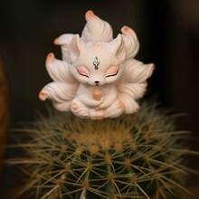 1pc Charming White Nine-Tailed Fox Statue With Green Gemstone - Exquisite Resin Home Decor, Suitable For Office, Car Or Gift, Creative Decoration | Imaginative Design | Cute Animal Statue, Figurine Home Decor (Color Random) - Multicolor - View 2