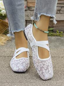 3D玫瑰蕾丝网面平底鞋，时尚舒适透气玛丽珍芭蕾舞鞋，柔软优雅的乐福鞋，配珍珠弹力带 - 白色 - 查看 5