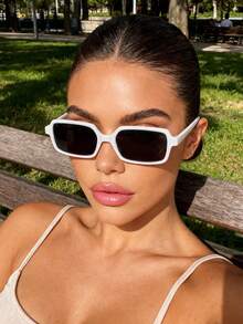 1pc Women's Geometric Pattern Classic Elegant Retro Clothing, Fashionable Glasses Accessory Suitable For Golf, Outdoor Leisure Activities, Street Style, Music Festivals And Other Occasions - Multicolor - View 5