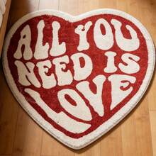 Thảm chữ cái 1 chiếc, thảm "All You Need Is Love", thảm hình trái tim, thảm màu xanh/đỏ, thảm giả len, chất liệu mềm mại và bông xốp, thảm trang trí nhà đa năng, thời trang và sáng tạo, phù hợp cho phòng khách, phòng ngủ, hành lang, nhà bếp, phòng tắm, phòng chơi game, phòng học, có thể giặt máy và bền. - Đỏ và trắng - Xem 3