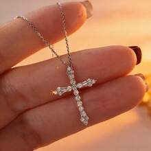 1件S925纯银极简十字架吊坠项链，镶嵌闪亮锆石，优雅日常佩戴饰品，送给爱人的优质礼物 - 銀色 - 查看 8