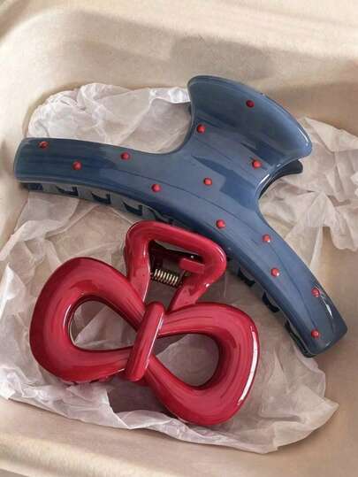 2/1 st blå och röda prickiga hårspännen med rosett - enkla håraccessoarer i plast, medium design, lämpliga för daglig och formell styling, eleganta och hållbara hårspännen, glansig textur