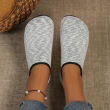 Giày lội nước ngoài trời unisex dành cho bãi biển - Màu Xám nhạt - Xem 1