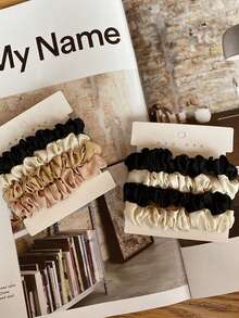 1pc/4pcs Solid Color Soft Elastic Hair Ties, Non-Damaging Hair Ties, Versatile Bun Holders, Black, Khaki, Beige, Elegant French Hair Accessories Ponytail Holders Scrunchy,Summer,Holiday,Travel Hair Elastics Hair Rubber Bands Scrunchies Hair Rope Elastic Hair Tie - Multicolor - View 3