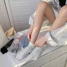 5 Pairs Women's Spring/Summer Thin Ditsy Floral Ankle Socks, Versatile Minimalist Low-Cut Breathable Non-Slip Socks - Multicolor - View 3