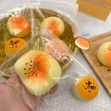 1/5个蛋黄质感挤压减压玩具，慢回弹挤压有助于缓解焦虑，提高注意力，适合作为生日礼物、派对小礼物、节日礼物、圣诞礼物、恶作剧游戏礼物 - 彩色 - 查看 4