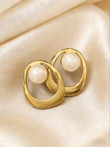 1Pair Of Women's Fashionable And Elegant 18K Gold-Plated Round Stainless Steel Earrings Embellished With Pearls Daily Versatile Geometric Stainless Steel Earrings High Quality Waterproof Suitable For Vacation And Seaside Wear - Gold - View 5