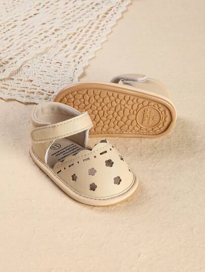 1 Pair Infant/Toddler Girls' Solid Color Cute Breathable Hollow Sandals, Suitable For Summer