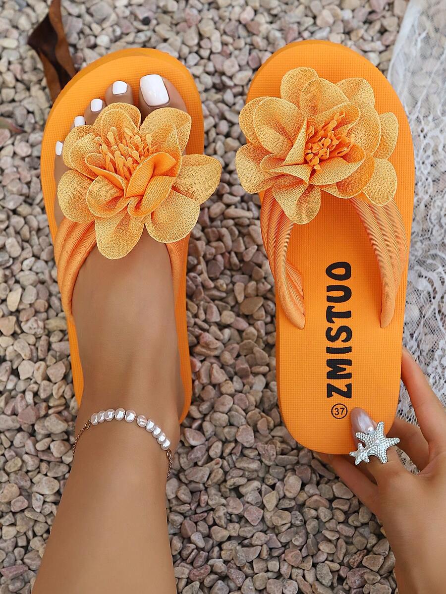 女士夏季派对及日常糖果色亮丽平底大码拖鞋，纯色花朵装饰人字拖，休闲轻便户外沙滩凉鞋 - 橘色 - 查看 1