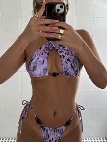 Bộ bikini hai mảnh họa tiết da báo đính hạt, kiểu buộc dây cổ, thích hợp cho bãi biển và các kỳ nghỉ hè quanh năm. - Màu tím - Xem 1