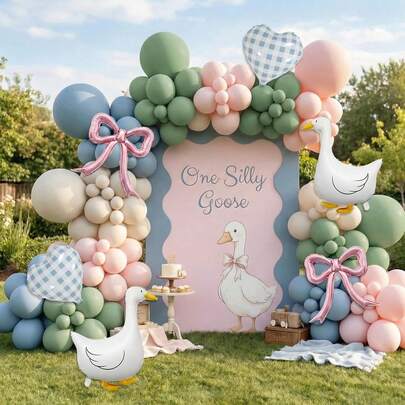 129件套鹅主题气球拱门套装，包含格子心形铝箔气球和灰蓝色、鼠尾草绿、粉色和沙白色乳胶气球。非常适合生日派对、迎婴派对和复古鹅主题派对装饰。