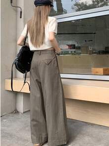 YEAE | Quần jeans dáng rộng màu xanh rêu, thoải mái, phong cách thường ngày dành cho nữ mùa xuân - Màu xanh Ô liu - Xem 2